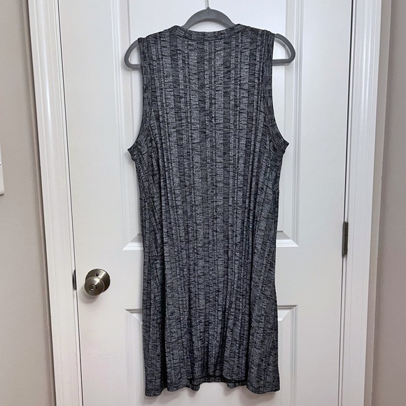 GAP Knit Shift Dress, XL - Picture 6 of 6